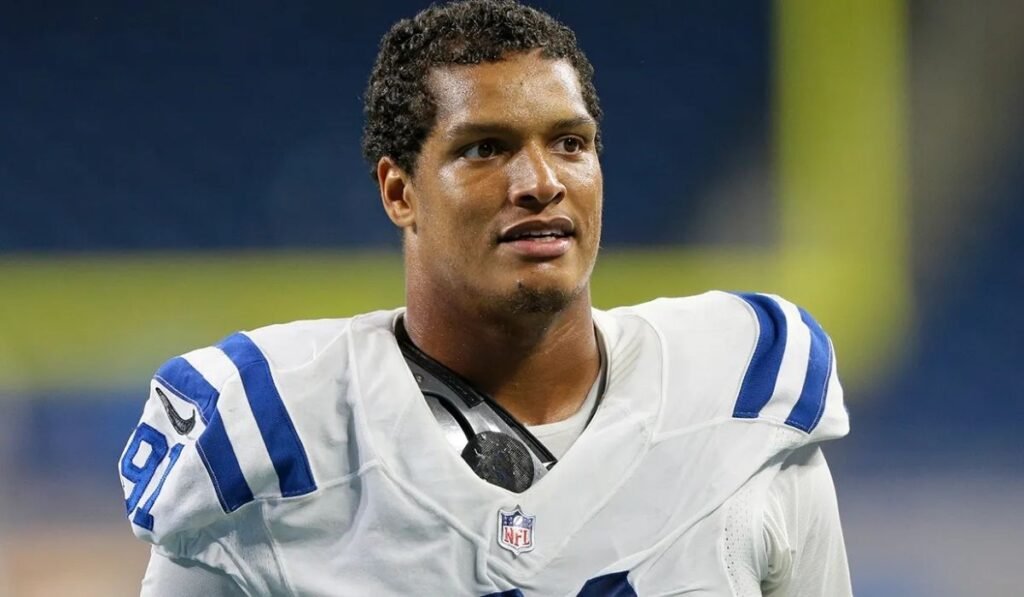 Isaac Rochell Net Worth