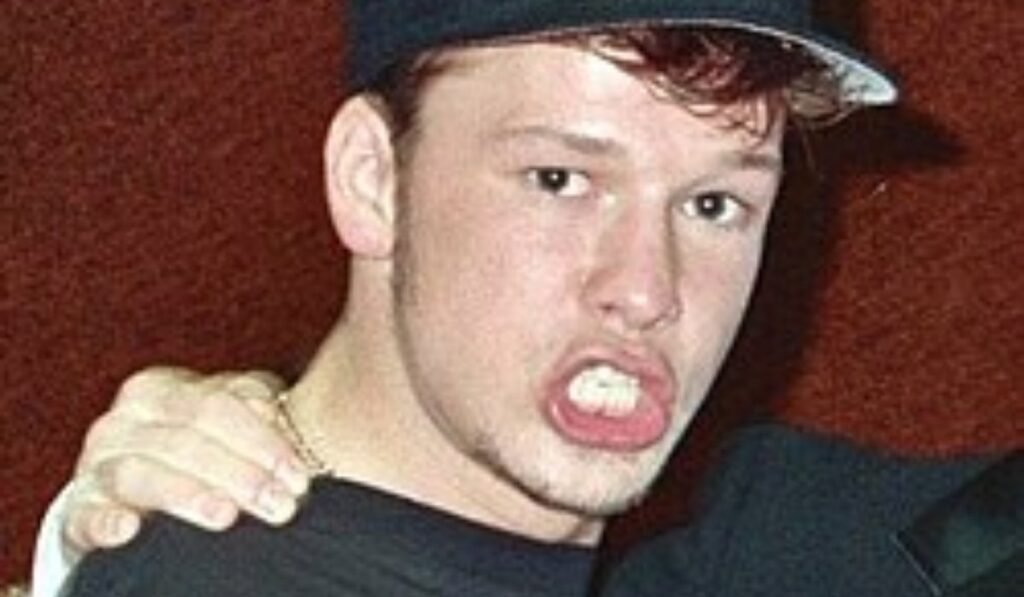 how old is donnie wahlberg
